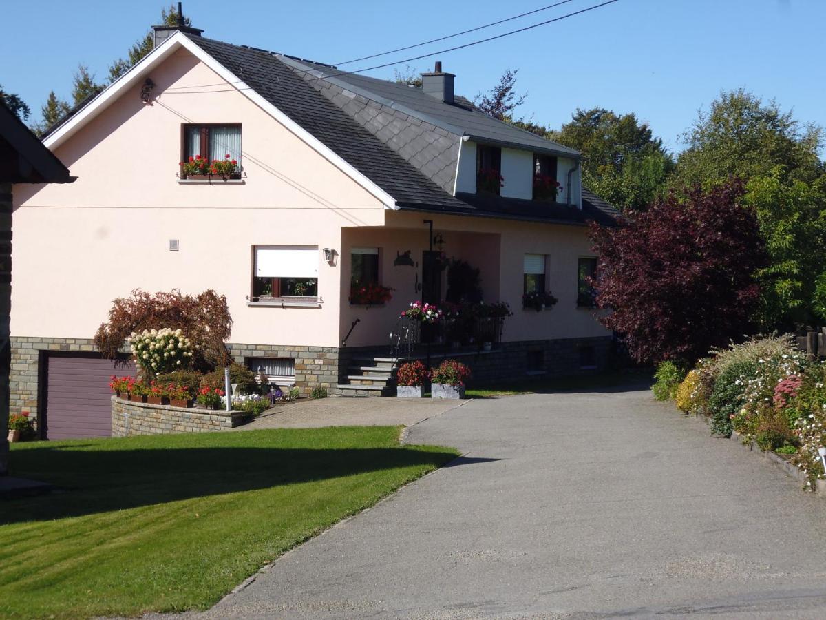 Eifel Lodge بوتغينباخ المظهر الخارجي الصورة