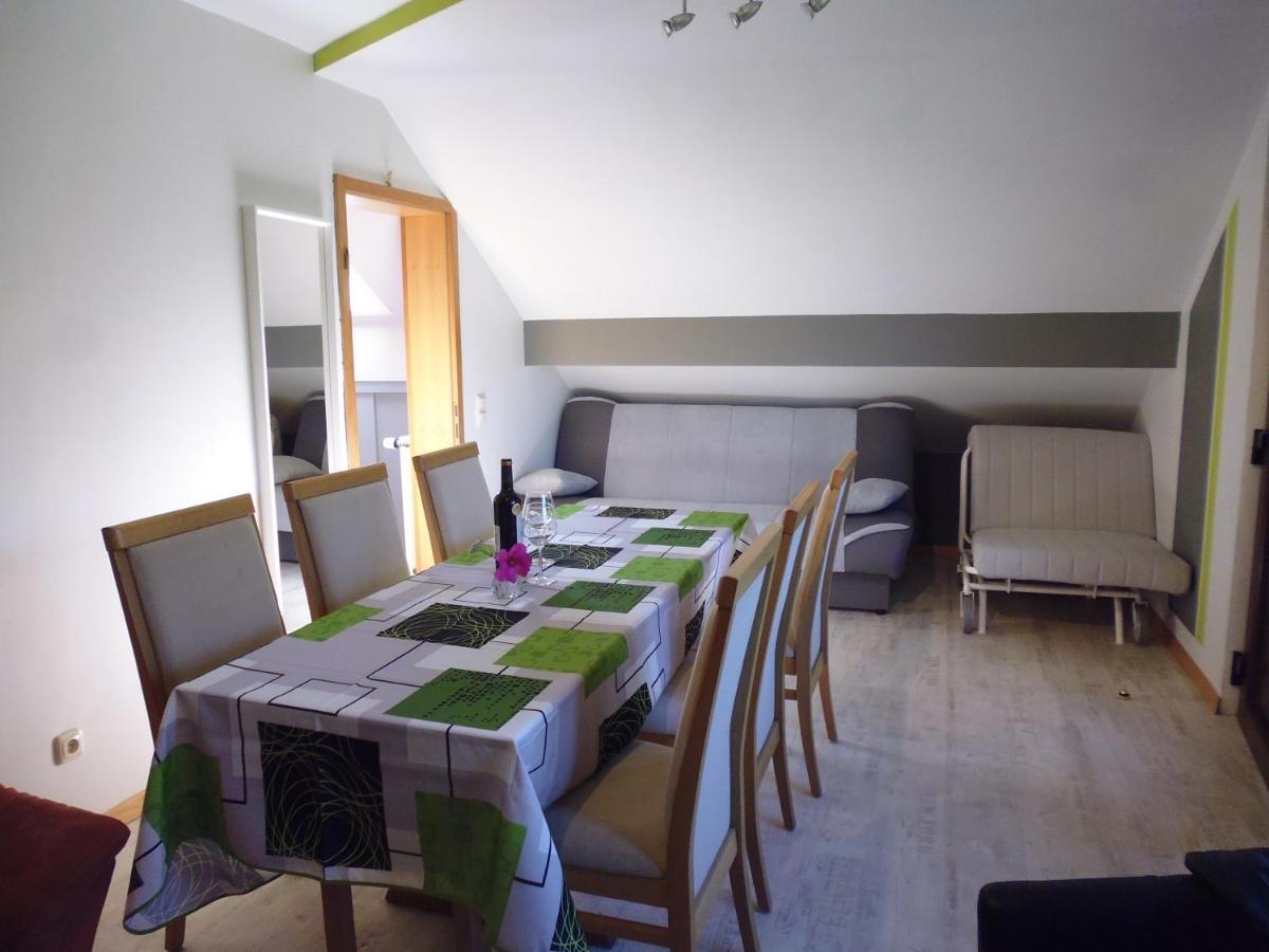 Eifel Lodge بوتغينباخ المظهر الخارجي الصورة