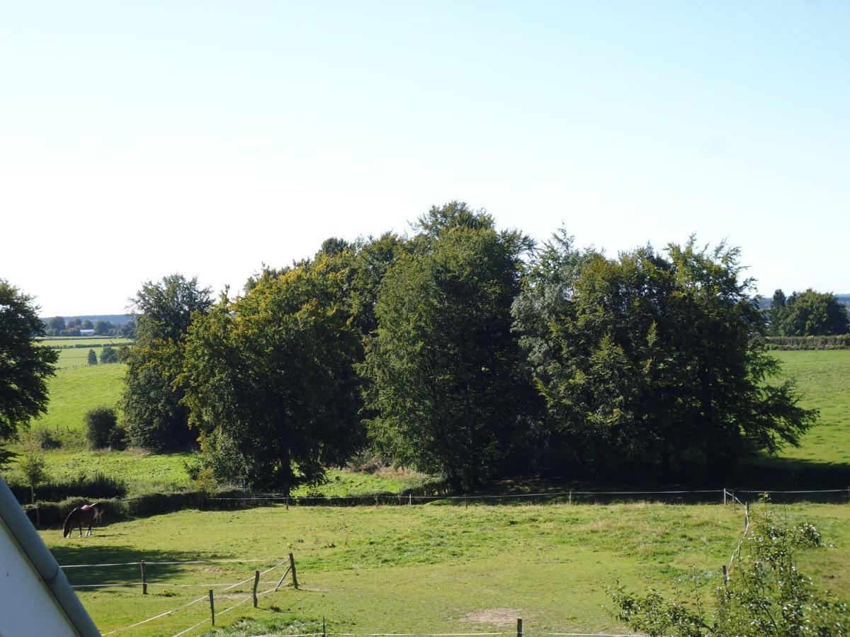 Eifel Lodge بوتغينباخ المظهر الخارجي الصورة