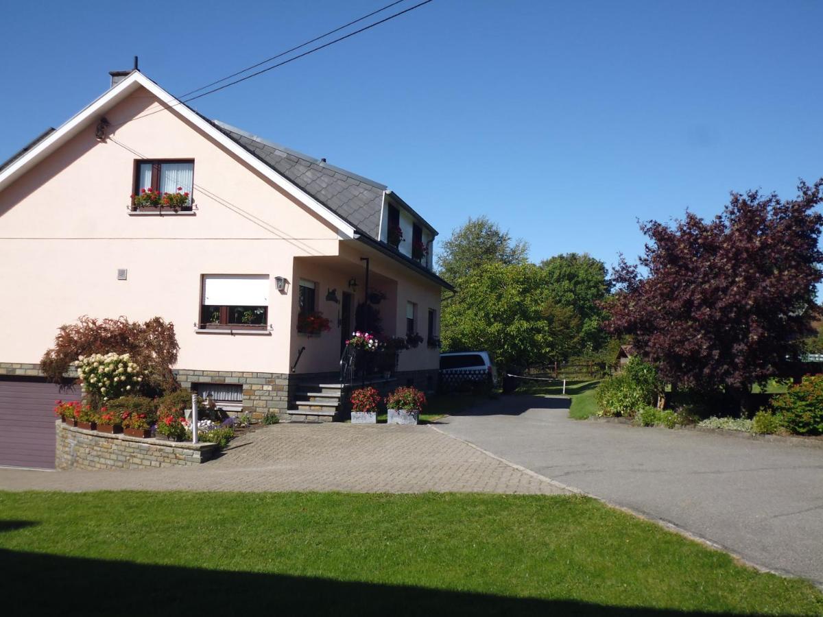 Eifel Lodge بوتغينباخ المظهر الخارجي الصورة