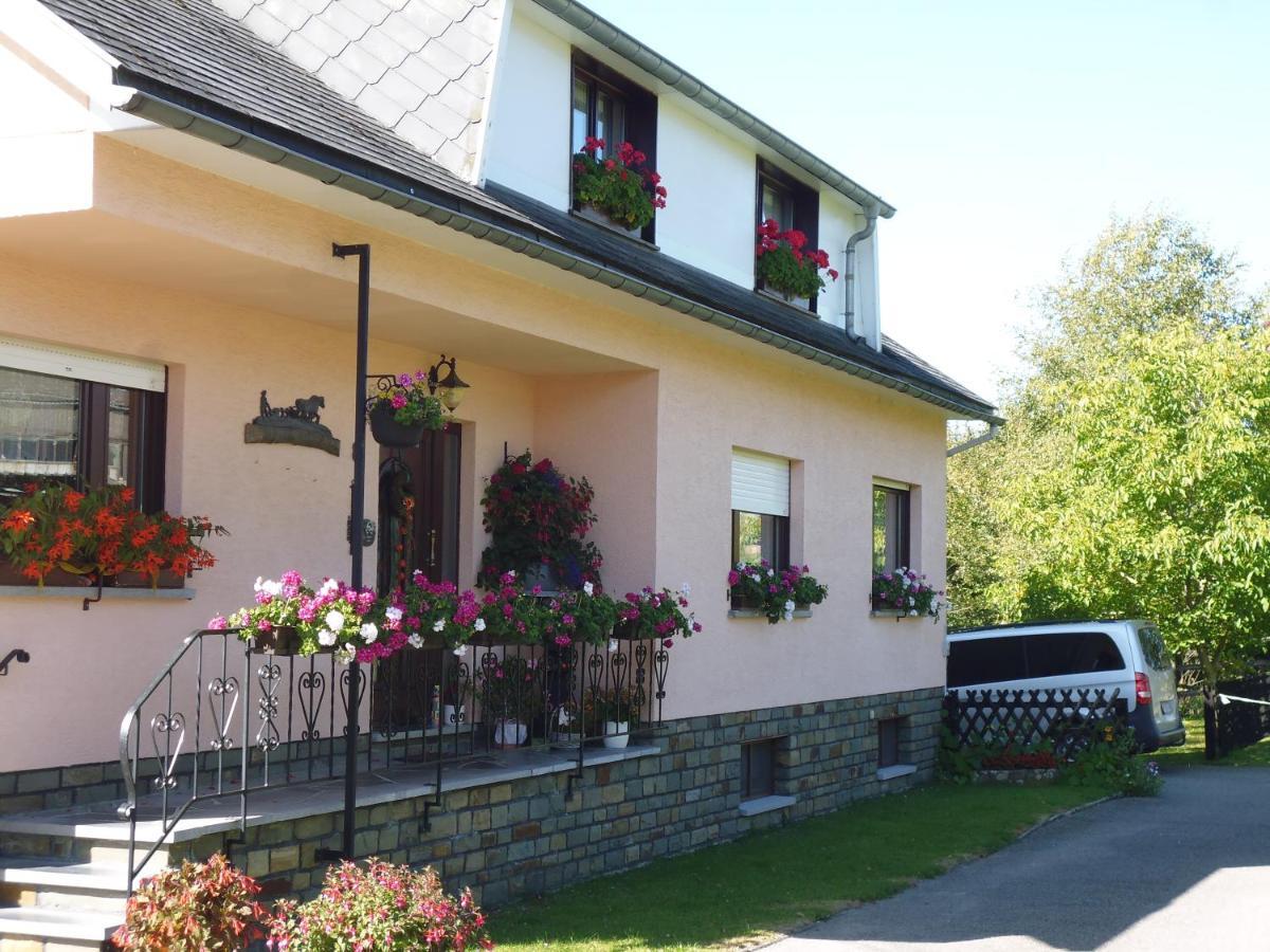 Eifel Lodge بوتغينباخ المظهر الخارجي الصورة